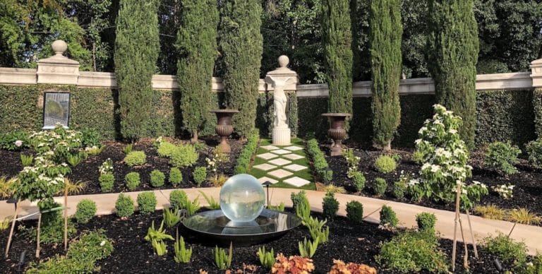 Aqualens in Sacramento, CA Garden